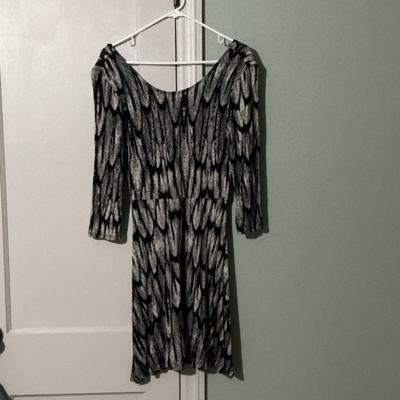 Express Black and Gray Feather Print Long Sleeve Dress - Picture 1 of 3